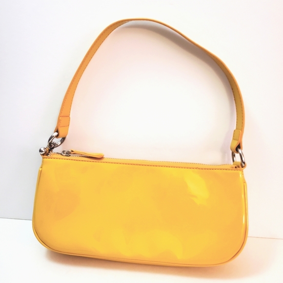 Urban Outfitters - Yellow Patent Baguette Purse - Picture 4 of 8